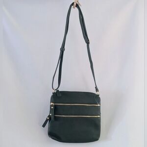 Elegant Green Crossbody Bag